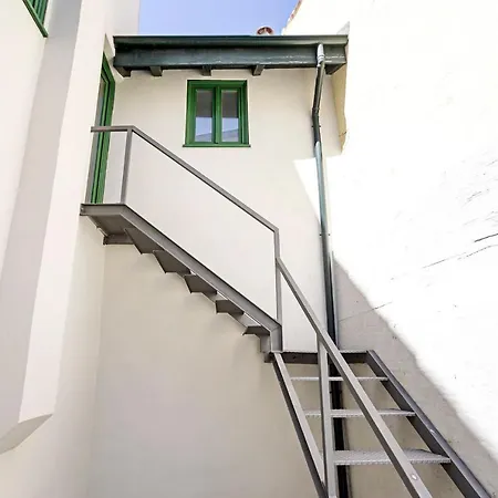 D. Joao IV Apartments By Lovelystay Porto Exterior photo